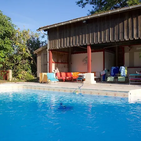 Homestay La Dorepontaise D'hotes *